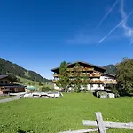 Berggold Kır Evi